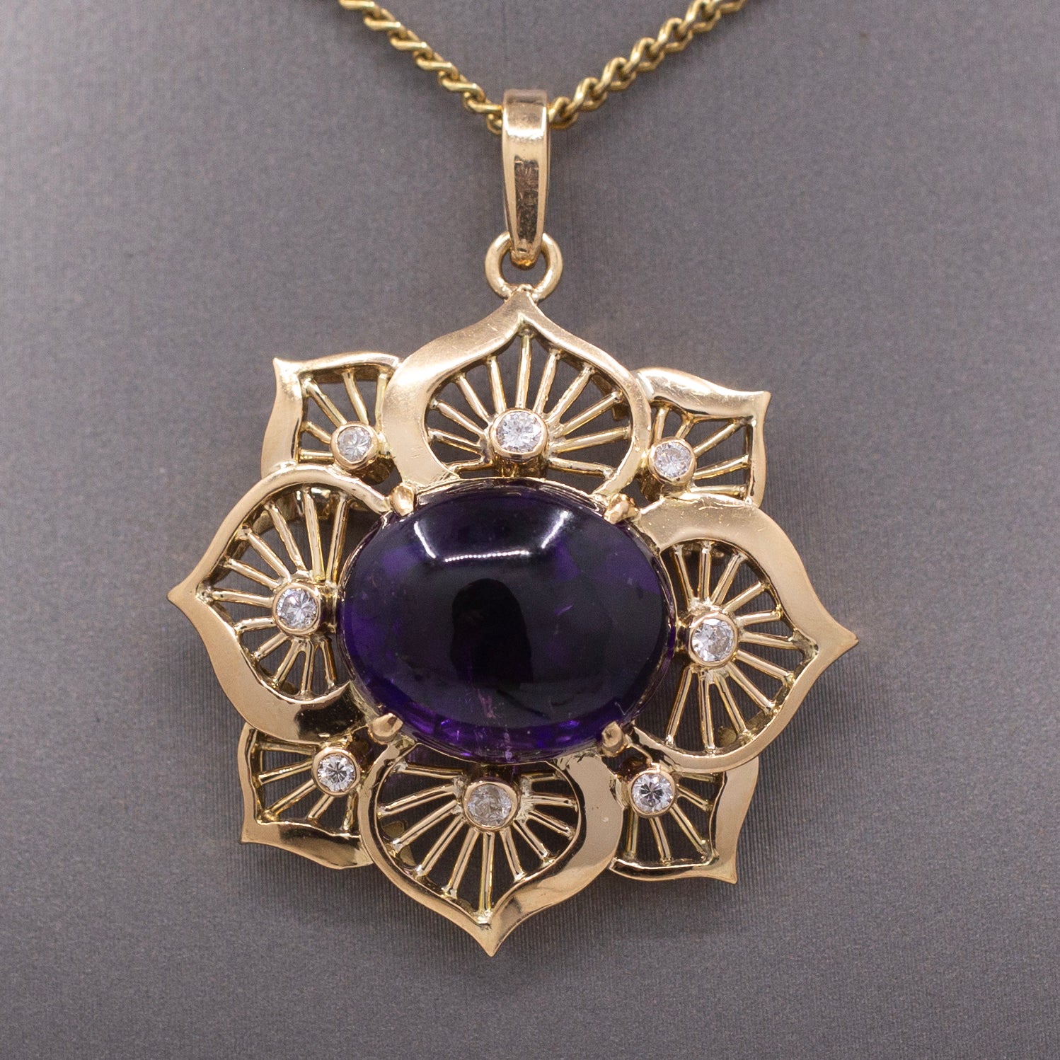 Grand Vintage Amethyst Diamond Flower Pendant in 18k Yellow Gold