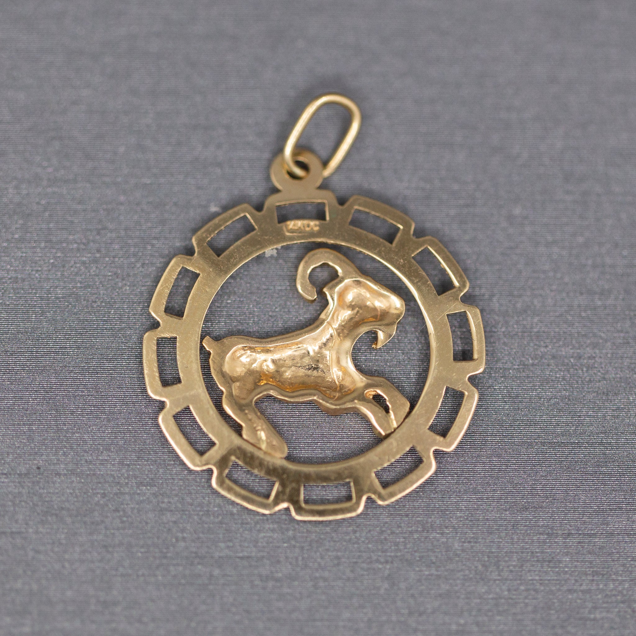 Bold Aries Zodiac Charm Pendant in 14k Yellow Gold