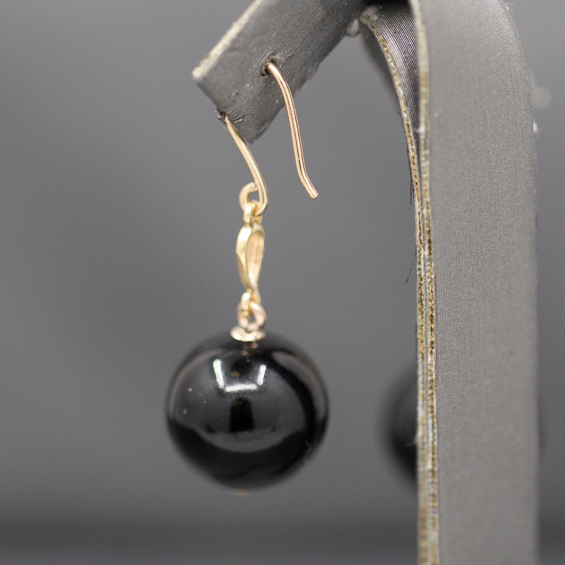 Antique Victorian Mourning Dangle Earrings with Onyx in 14k Yellow Gold
