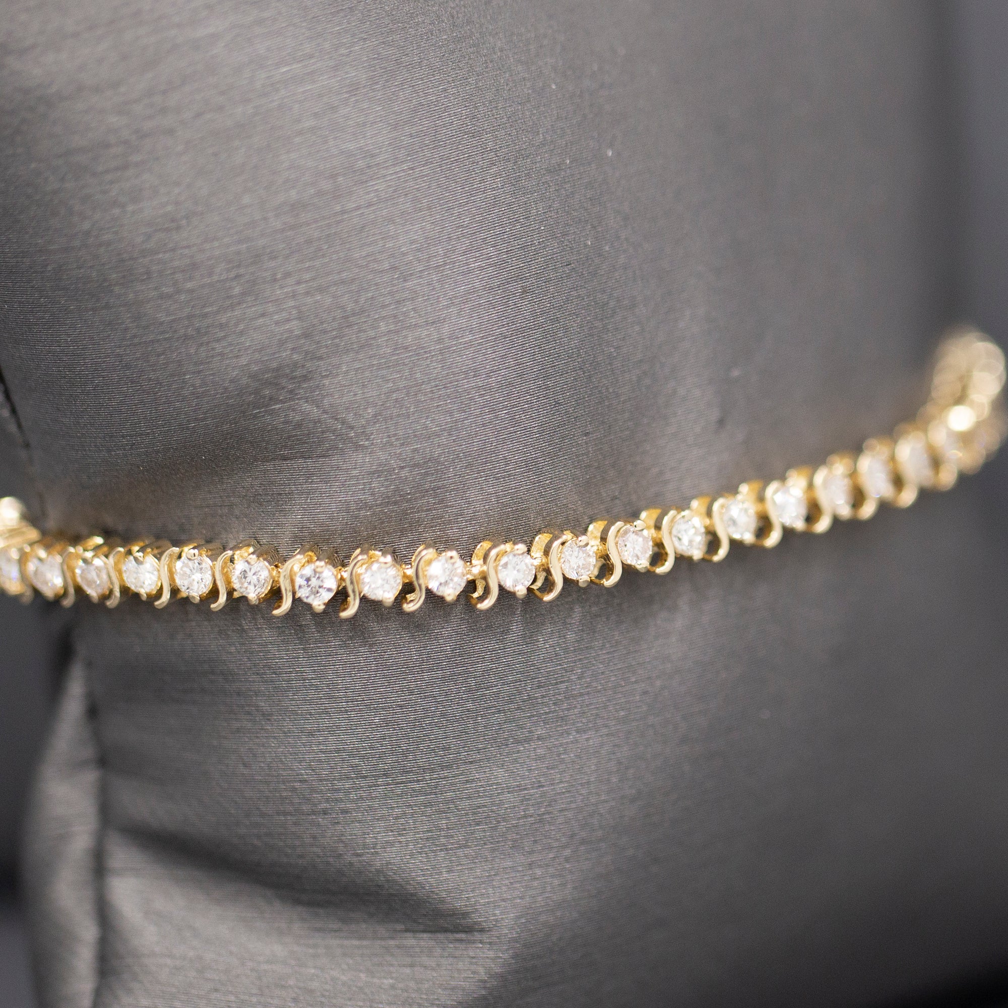 Sparkling S Link Diamond Tennis Bracelet in 14k Yellow Gold 3.50cttw