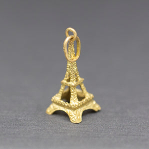 Large Eiffel Tower Paris France Charm Pendant in 18k Yellow Gold