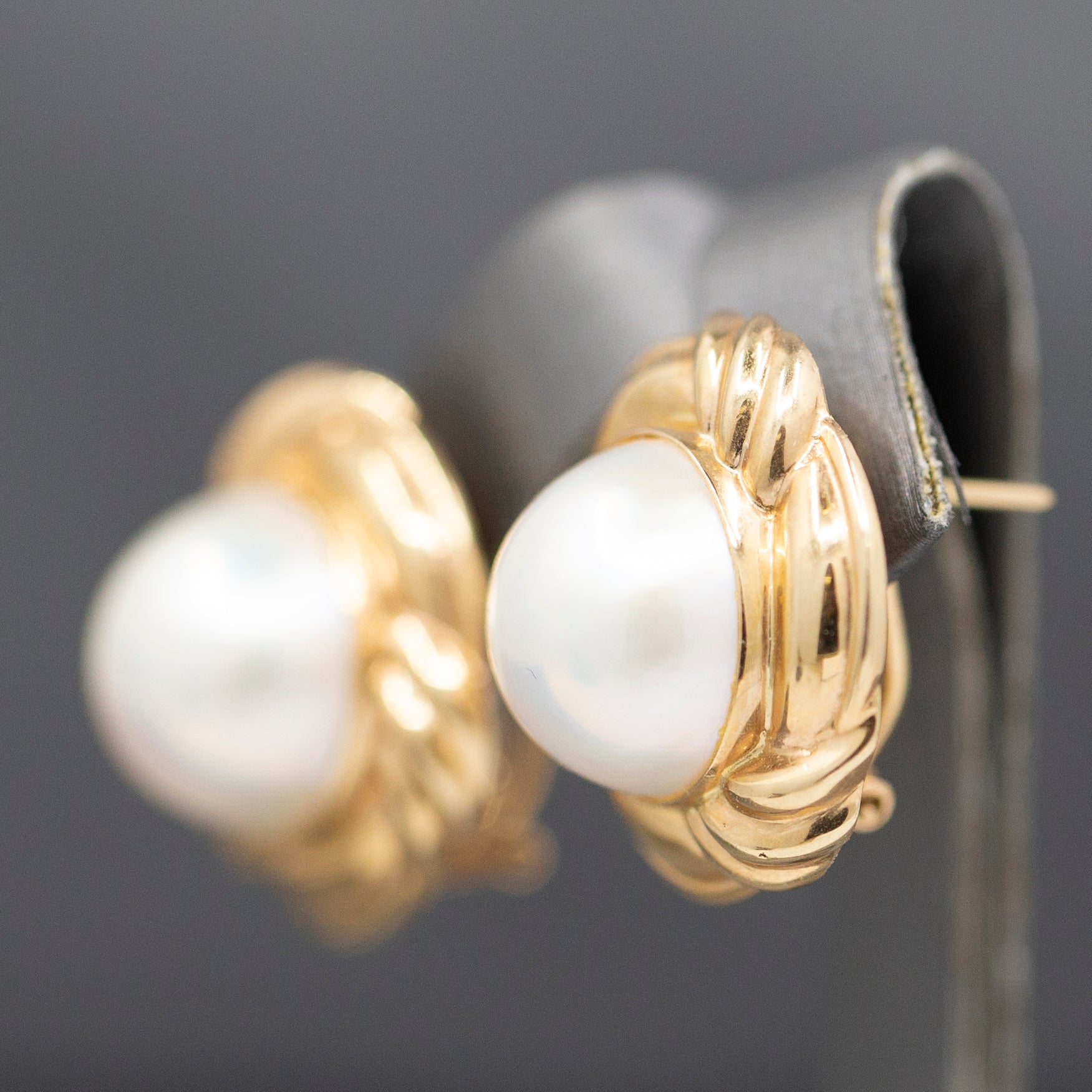 Vintage Lustrous Mabe Pearl Earrings in Scalloped Frames with Omega Back in 14k Yellow Gold