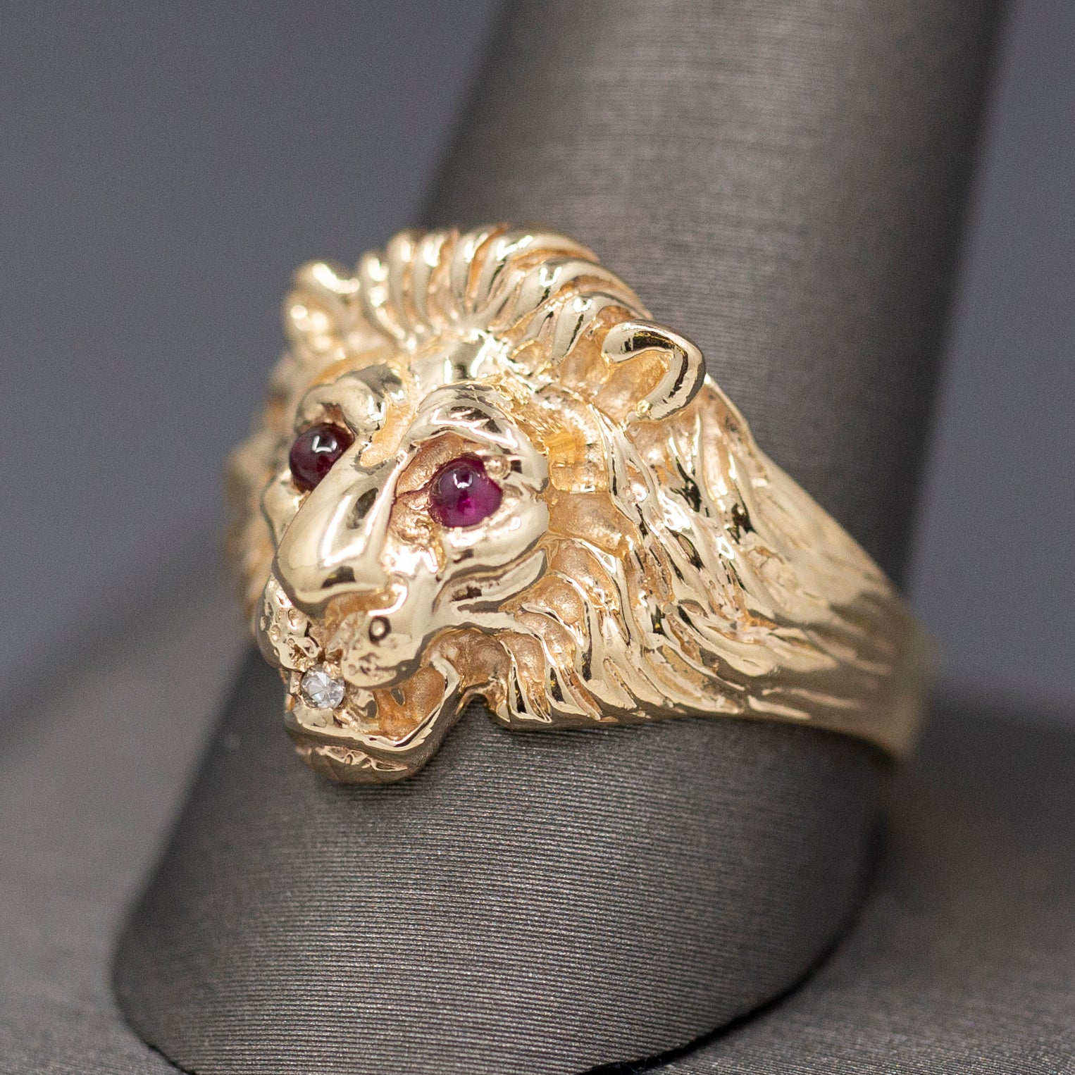 Vintage Lion Head Ring with Ruby Eyes and Diamond in Mouth in 14k Yellow Gold