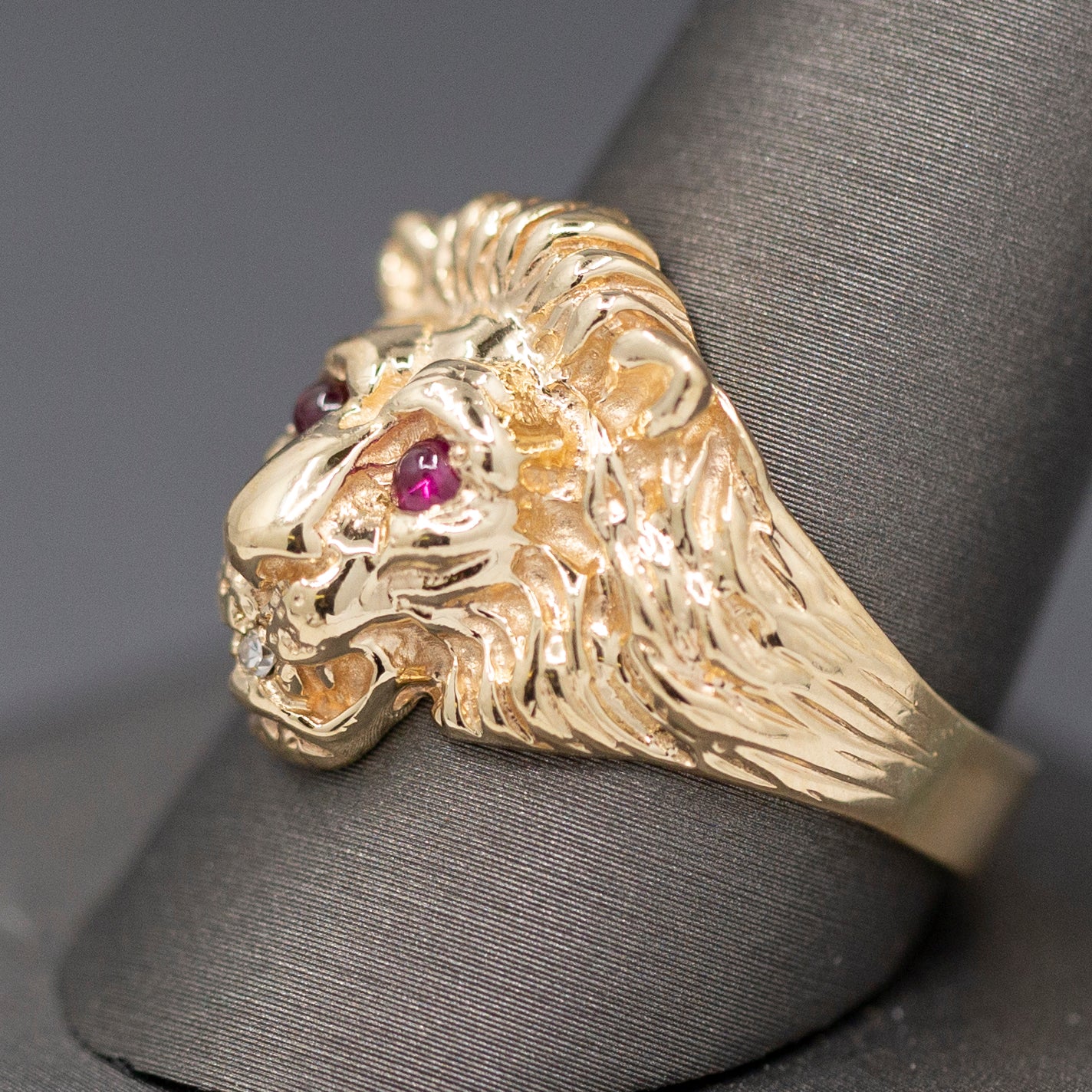 Vintage Lion Head Ring with Ruby Eyes and Diamond in Mouth in 14k Yellow Gold