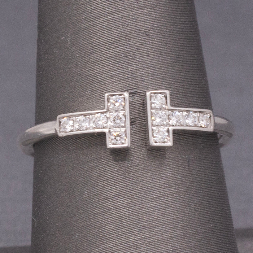 TIFFANY & CO 18K White Gold 0.13ctw Round Diamond T Wire Ring Size 8.5