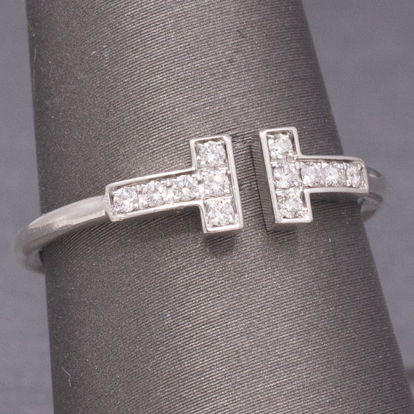 TIFFANY & CO 18K White Gold 0.13ctw Round Diamond T Wire Ring Size 8.5