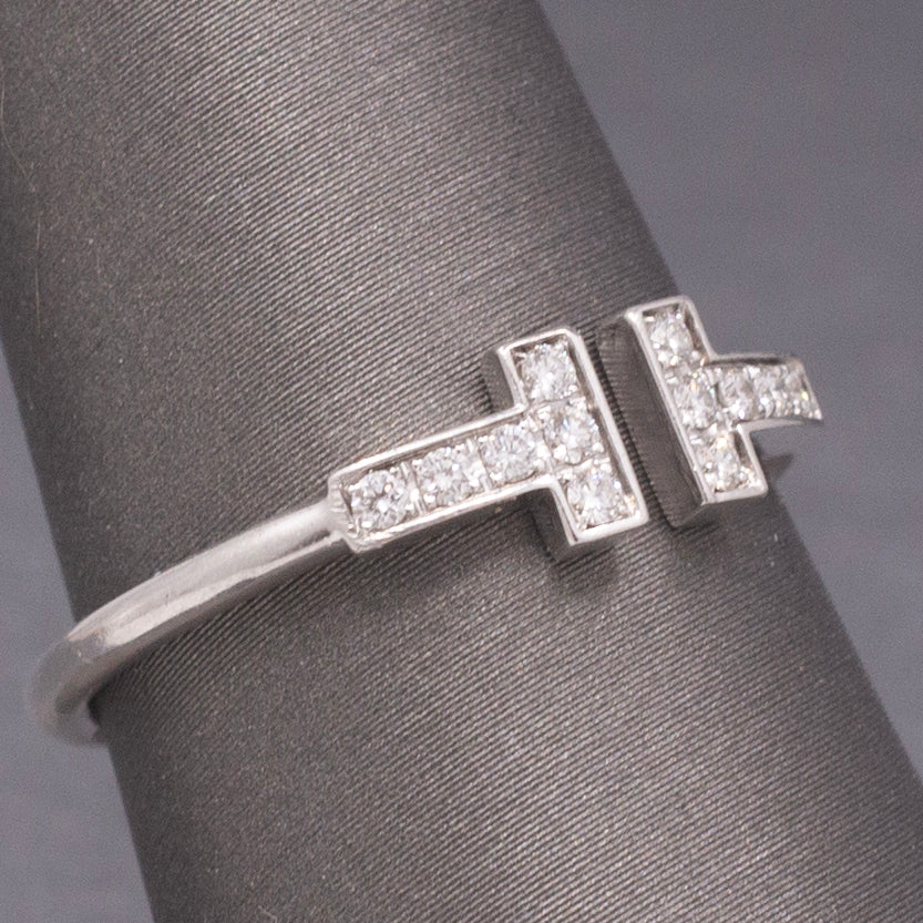 TIFFANY & CO 18K White Gold 0.13ctw Round Diamond T Wire Ring Size 8.5