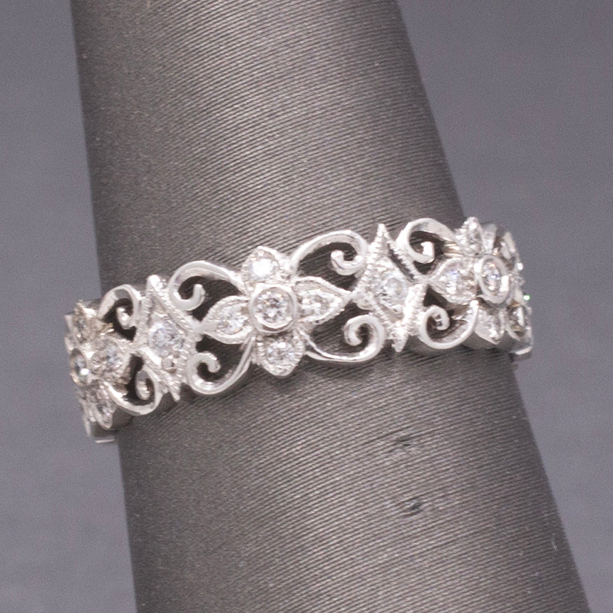 Exquisite Diamond Filigree Wide Band Ring in 18k White Gold, Lace Eternity Ring