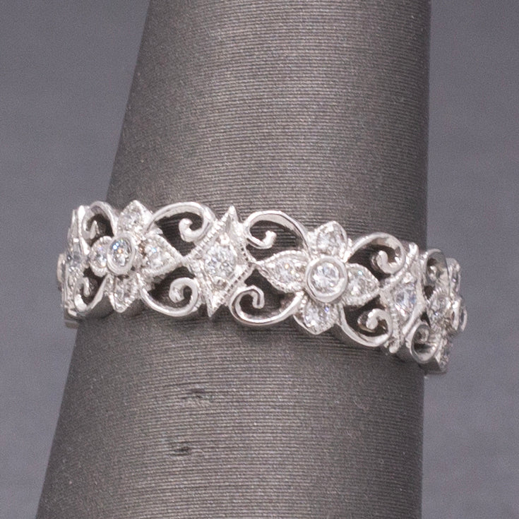Exquisite Diamond Filigree Wide Band Ring in 18k White Gold, Lace Eternity Ring