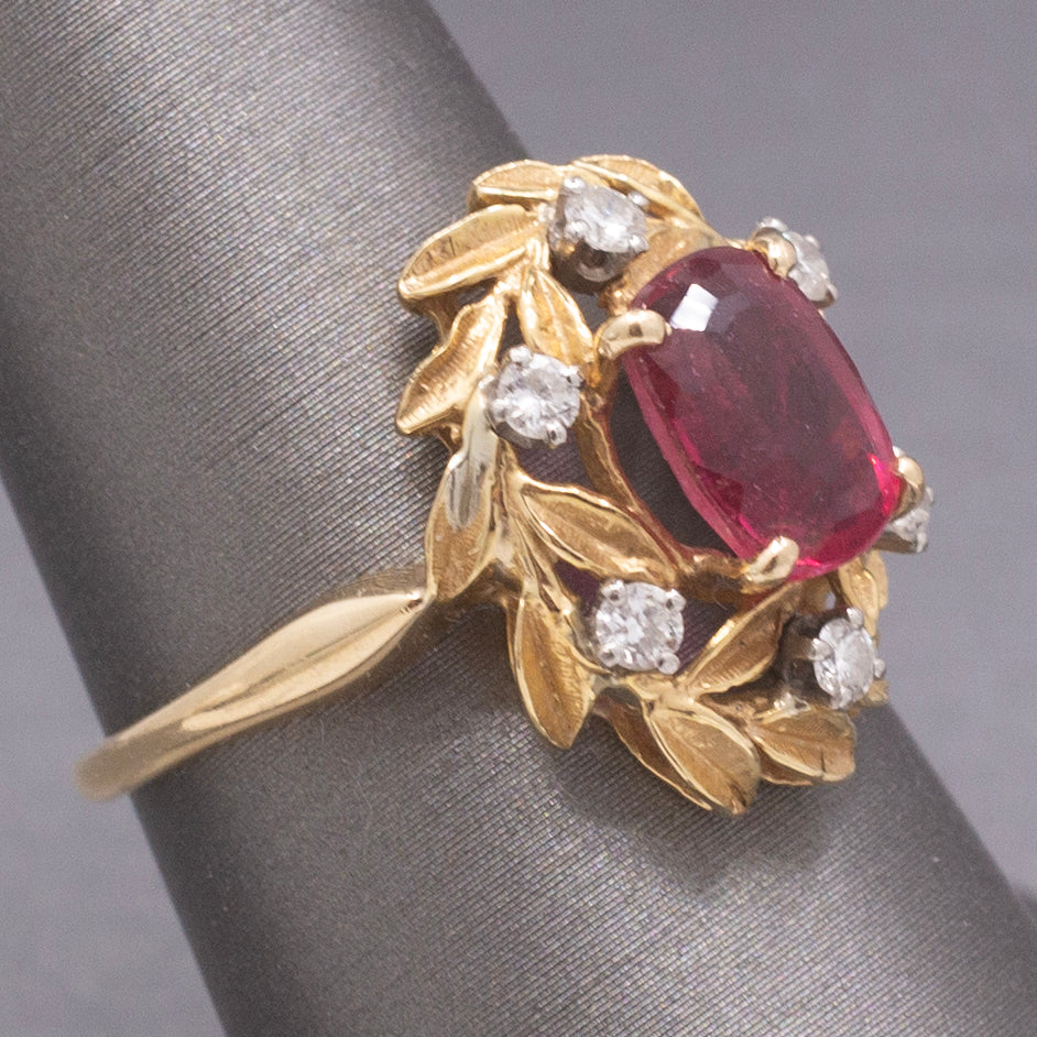 Vintage Rubellite Red Tourmaline and Diamond Wreath Garland Ring in 18k Yellow Gold