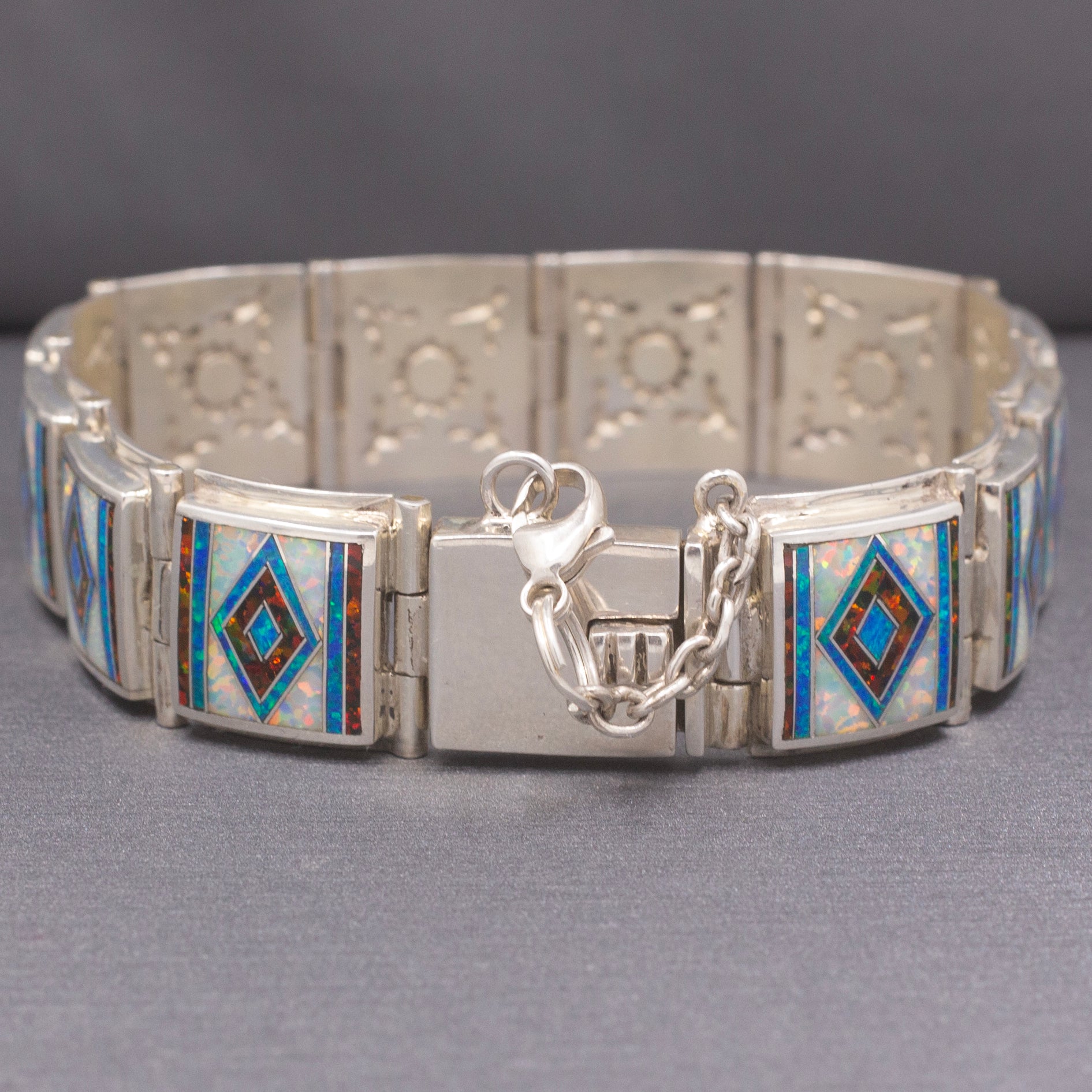 Bold Vintage M. Benally Men's Opal Inlay Bracelet in Sterling Silver 8" | Southwestern Geometric Link