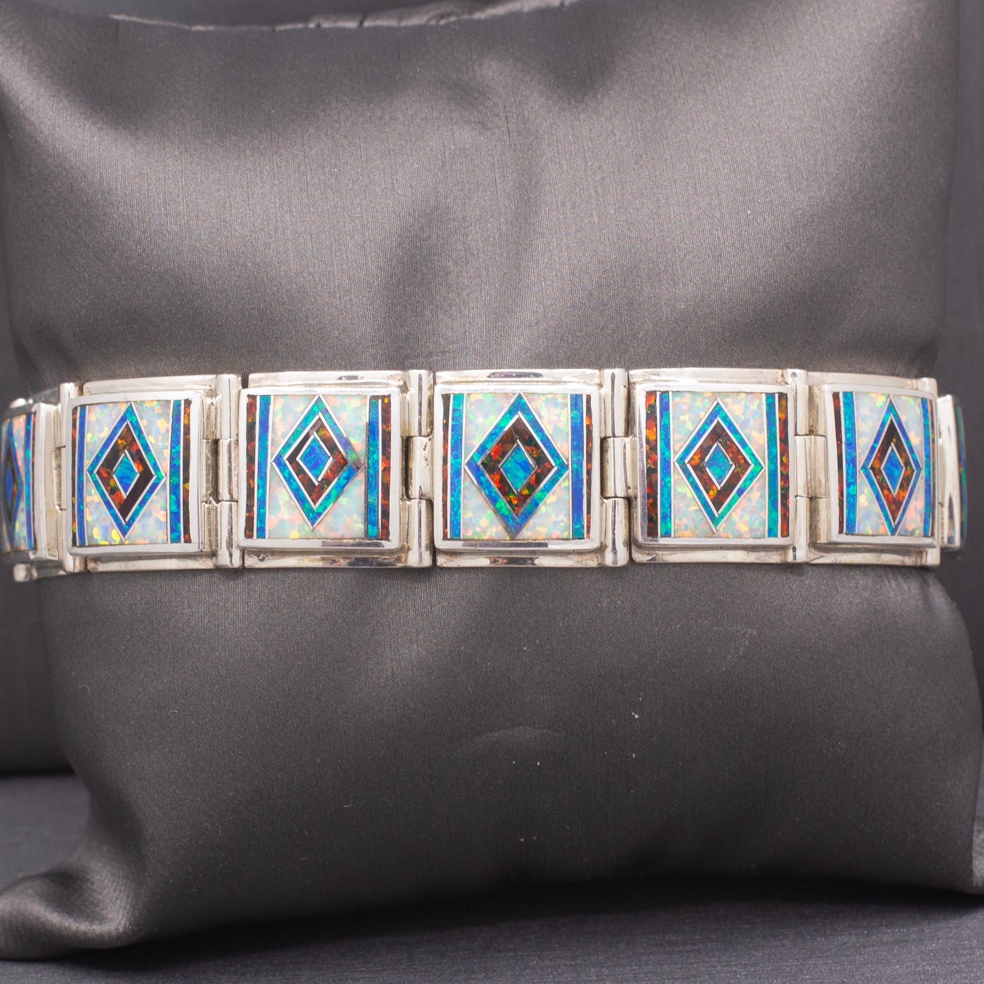 Bold Vintage M. Benally Men's Opal Inlay Bracelet in Sterling Silver 8" | Southwestern Geometric Link