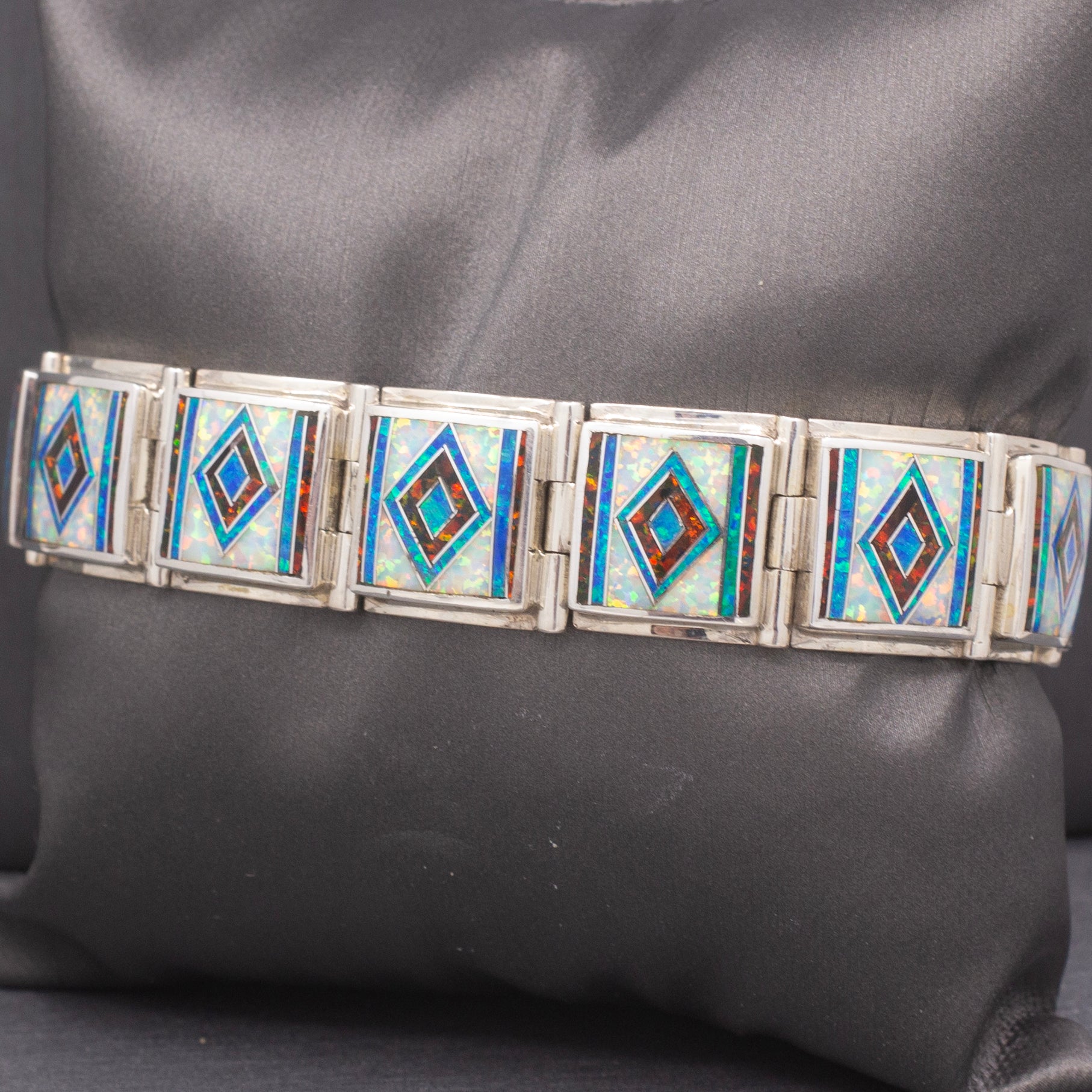 Bold Vintage M. Benally Men's Opal Inlay Bracelet in Sterling Silver 8" | Southwestern Geometric Link