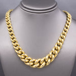 Lady's Graduated Curb Chain Link Necklace in 18k Yellow Gold 17.5"