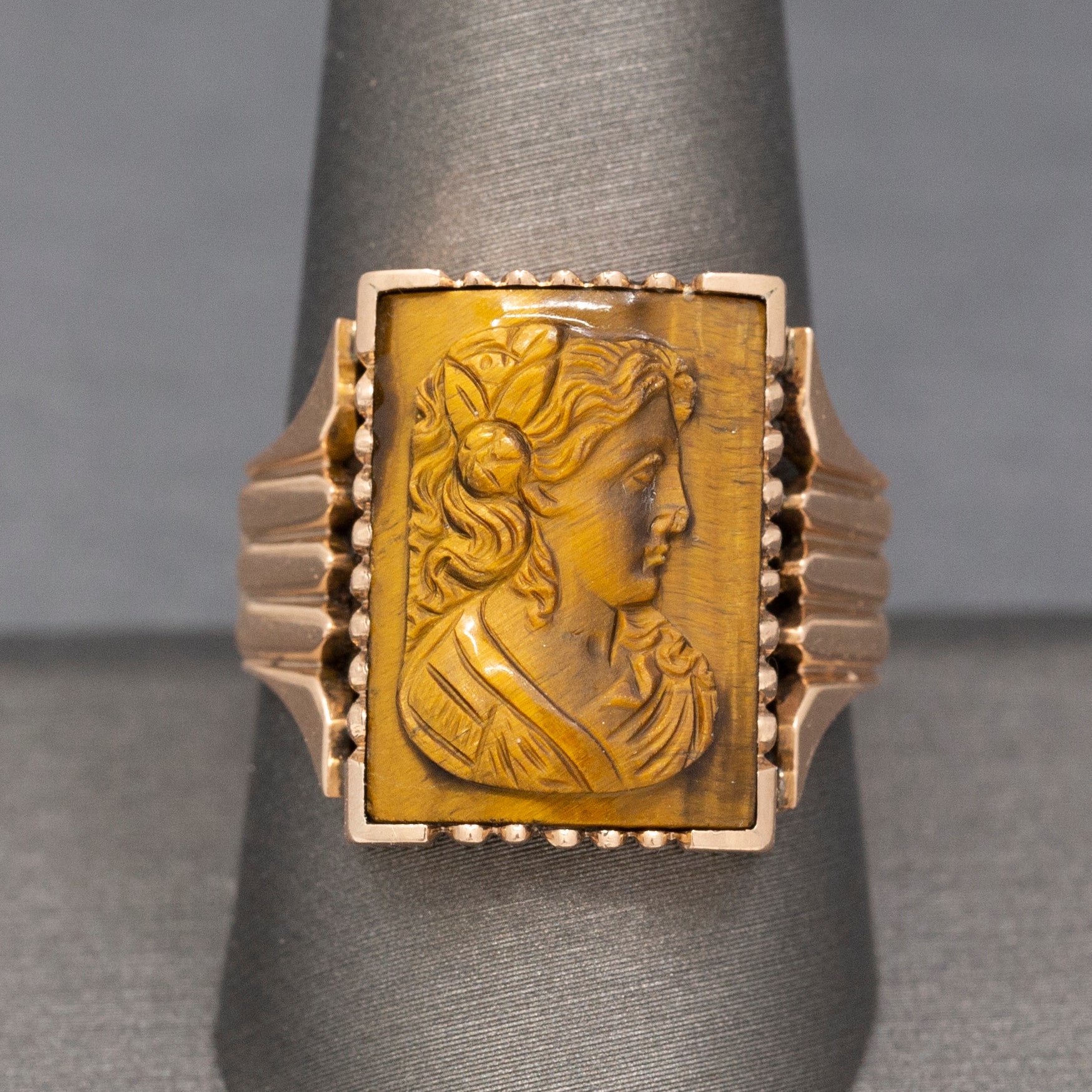 Antique Victorian Men's Tiger's Eye Cameo Tank Ring in 10k Rose Gold