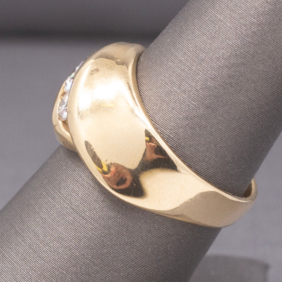 Sleek Modern Diamond Three Stone Bypass Band Ring in 14k Yellow Gold