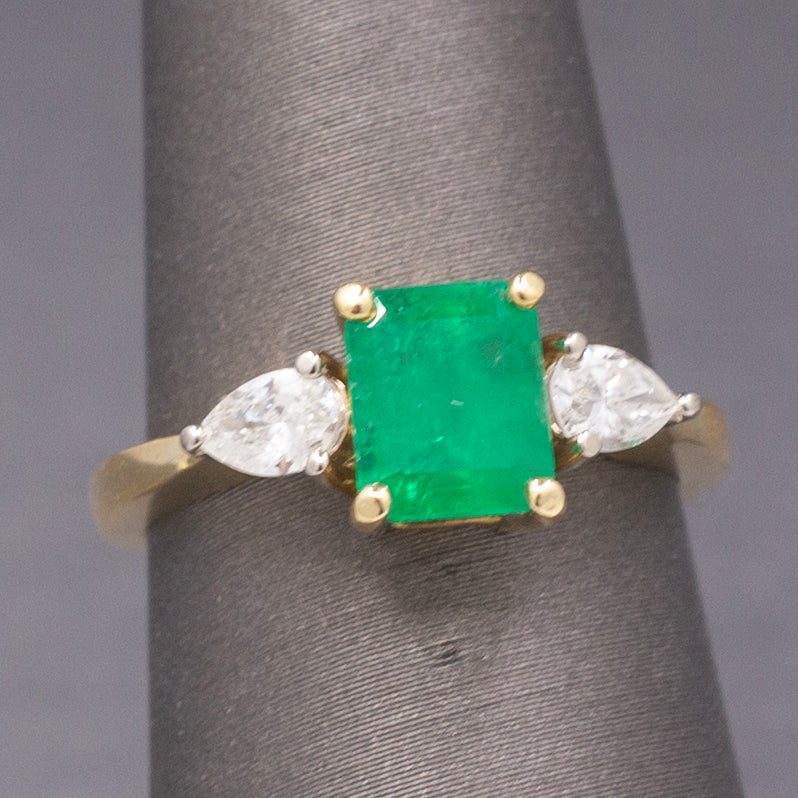 Vintage Emerald and Pear Cut Diamond Ring in 18k Yellow Gold