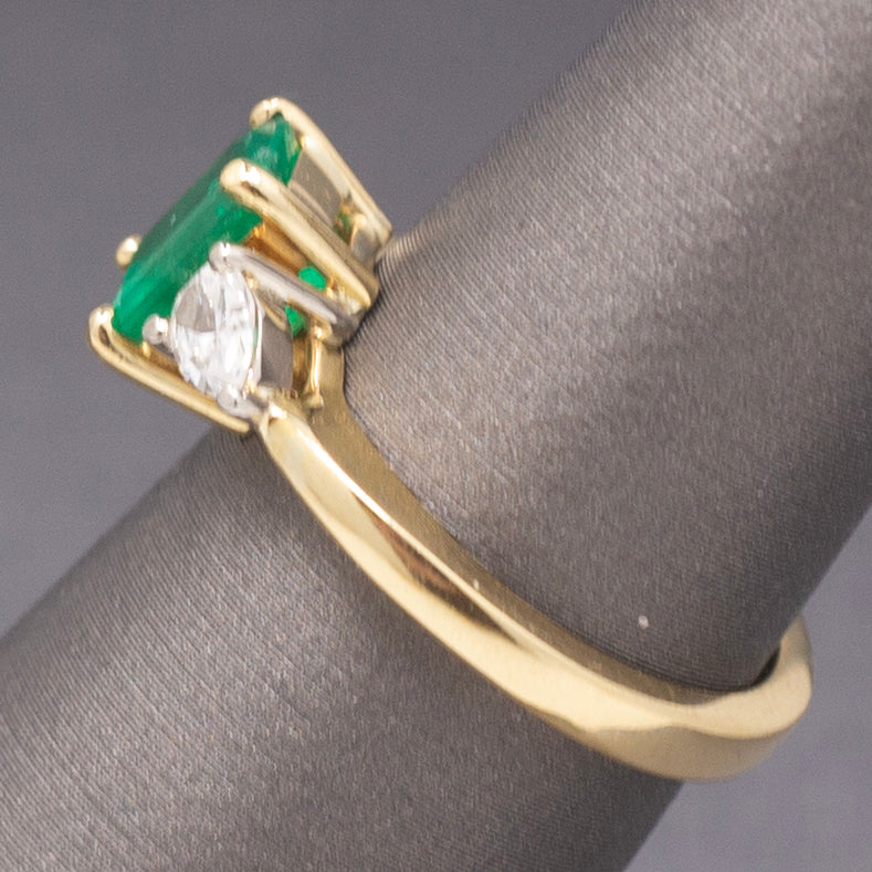 Vintage Emerald and Pear Cut Diamond Ring in 18k Yellow Gold