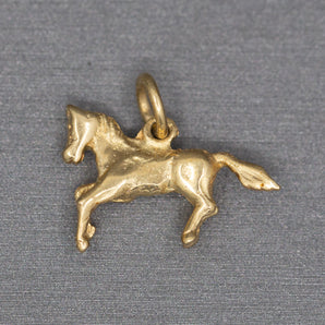 Solid Cast Vintage Horse Charm Pendant in 14k Yellow Gold