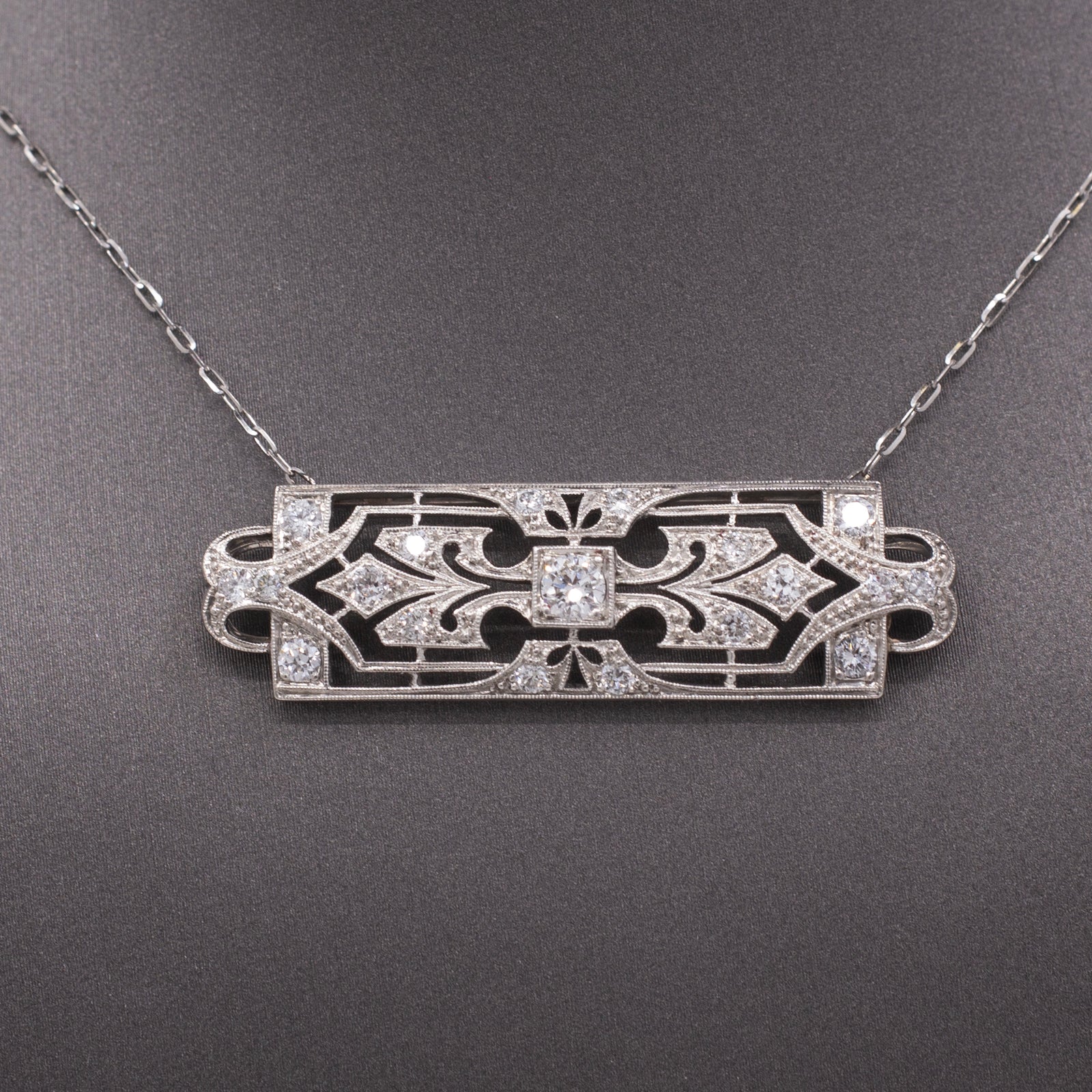 Exquisite Art Deco Old European Cut Diamond Necklace in Platinum