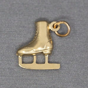 Shiny Vintage Ice Skate Pendant Charm in 14k Yellow Gold