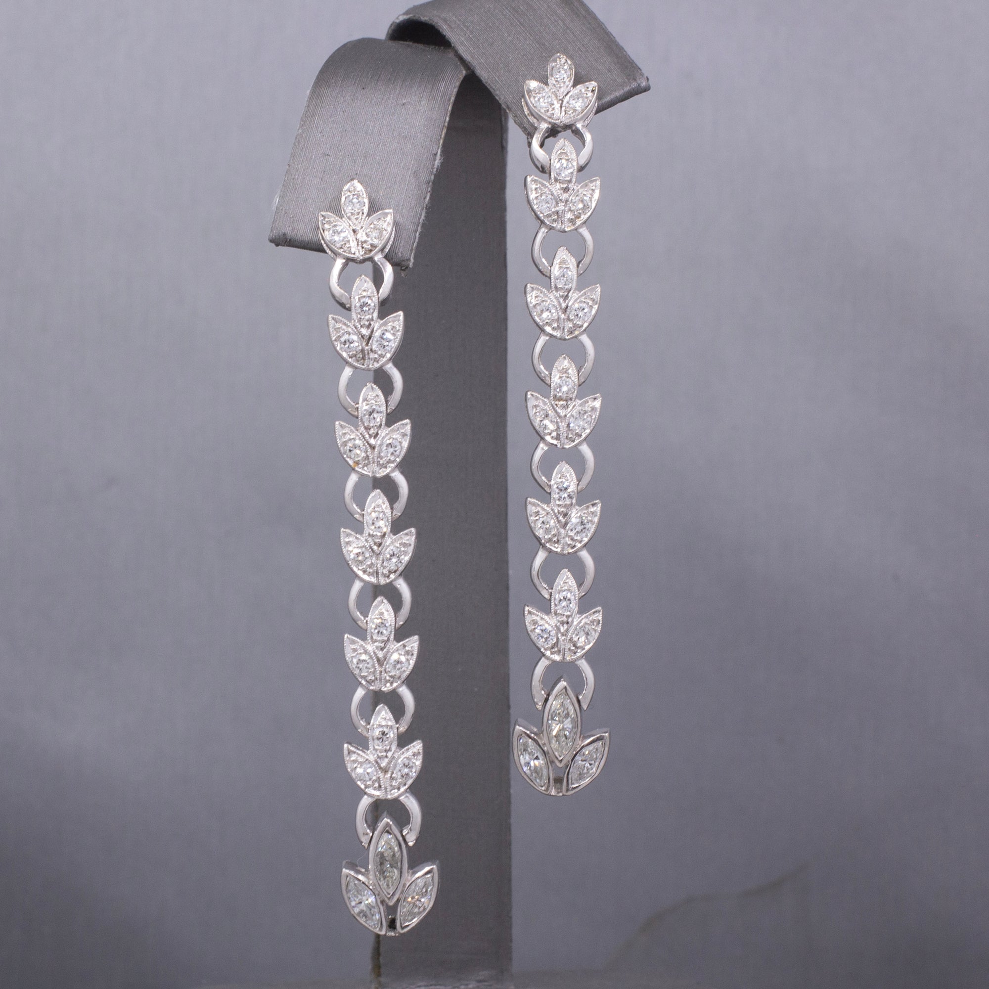 Elegant Art Deco Diamond and Platinum Garland Drop Earrings