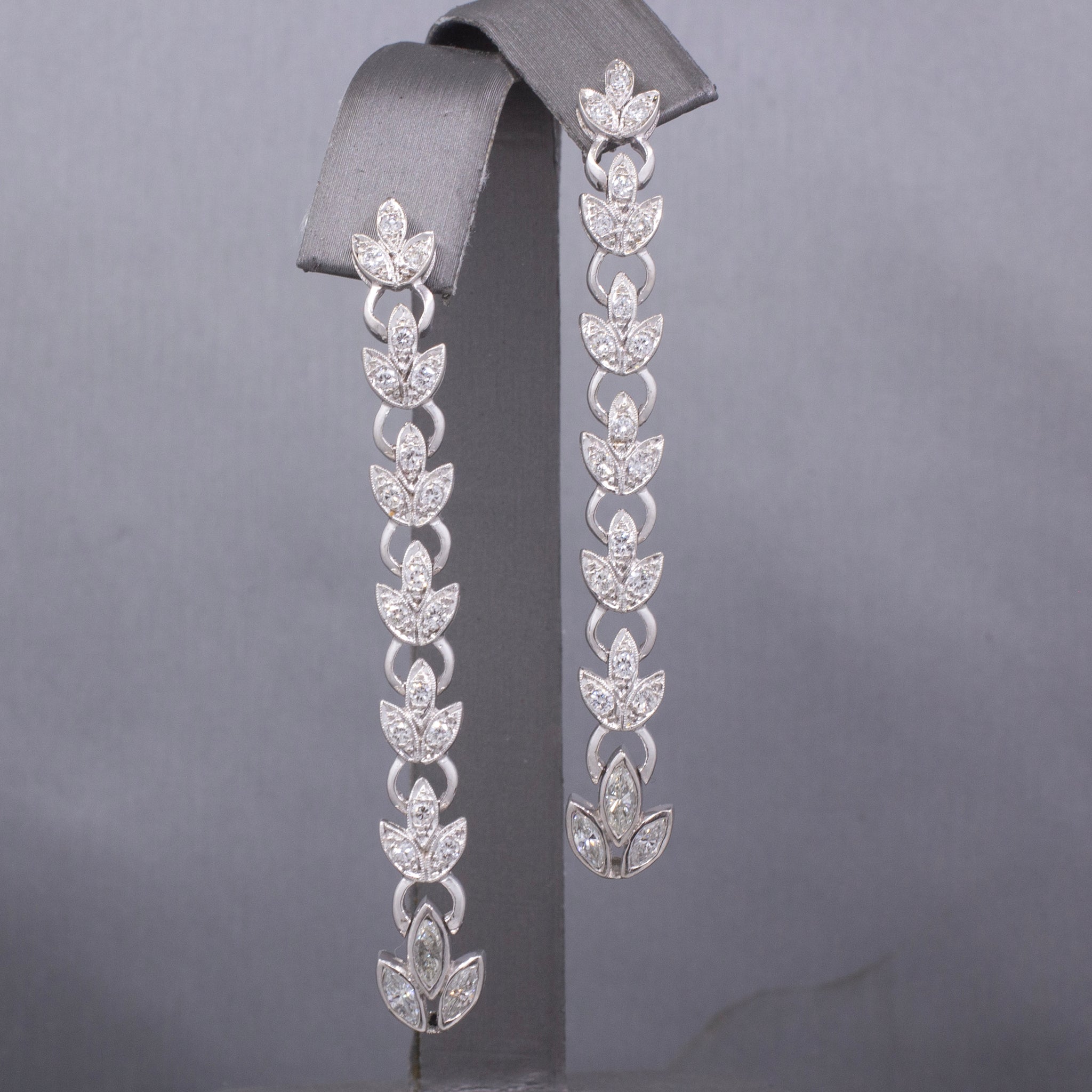 Elegant Art Deco Diamond and Platinum Garland Drop Earrings