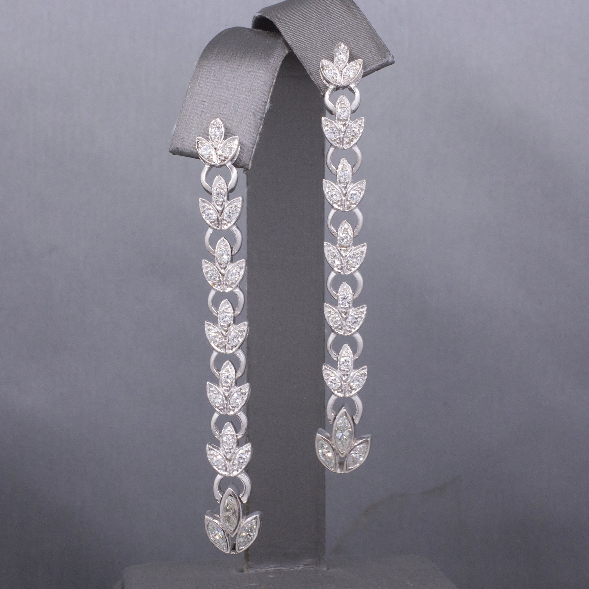 Elegant Art Deco Diamond and Platinum Garland Drop Earrings
