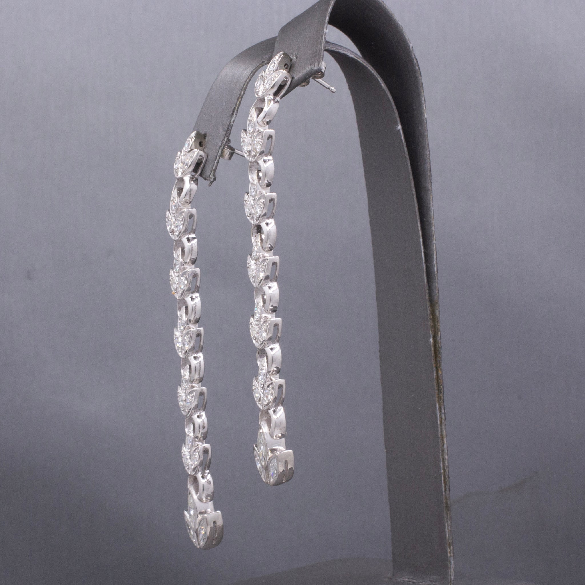 Elegant Art Deco Diamond and Platinum Garland Drop Earrings