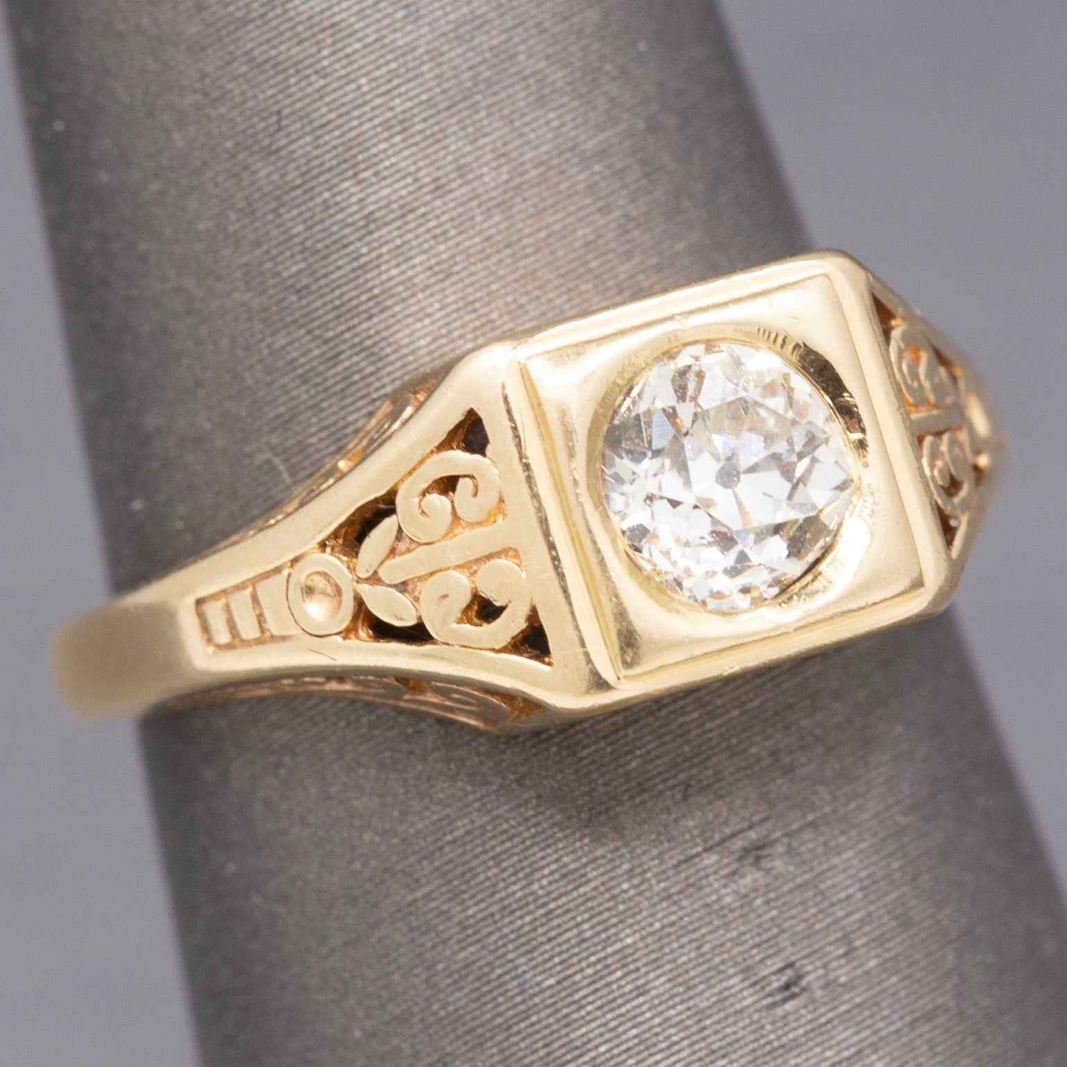 Art Deco Old European Cut Diamond Solitaire Filigree Ring in 14k Yellow Gold