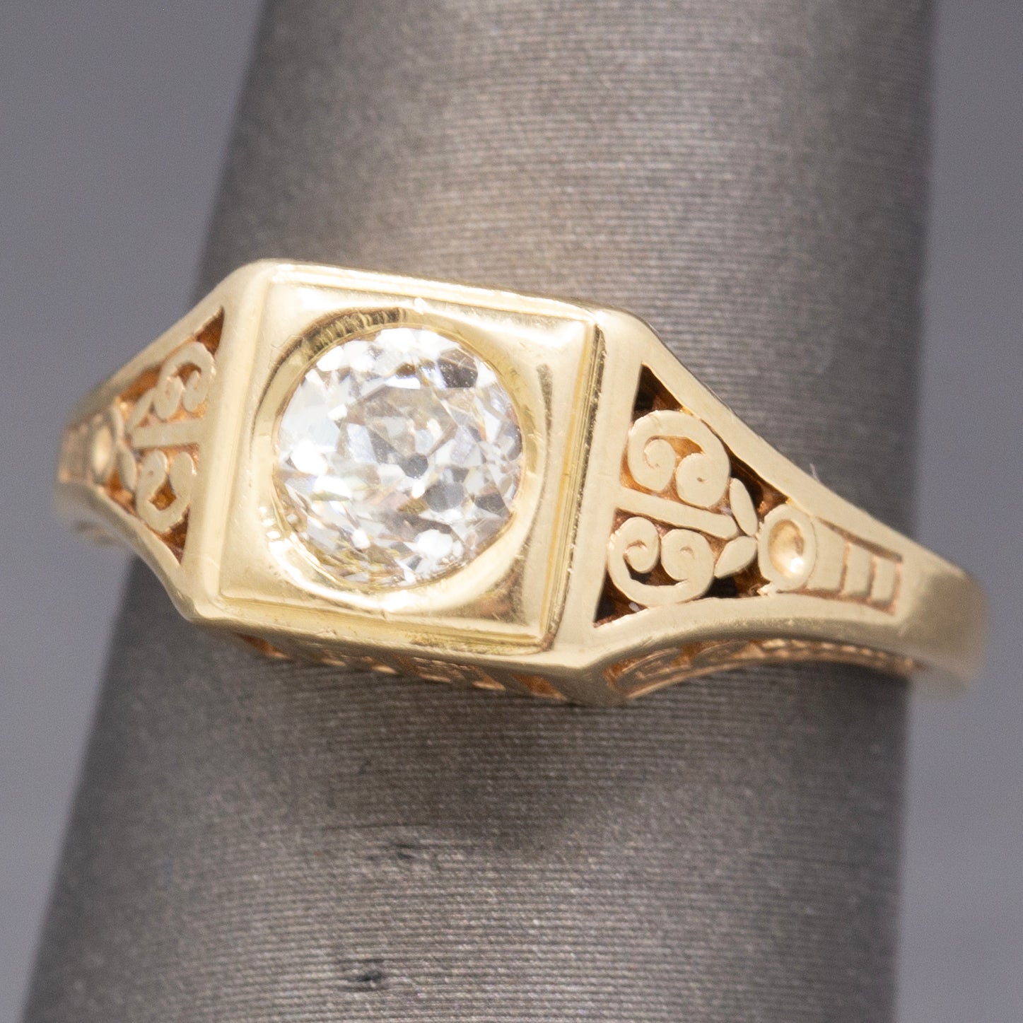 Art Deco Old European Cut Diamond Solitaire Filigree Ring in 14k Yellow Gold