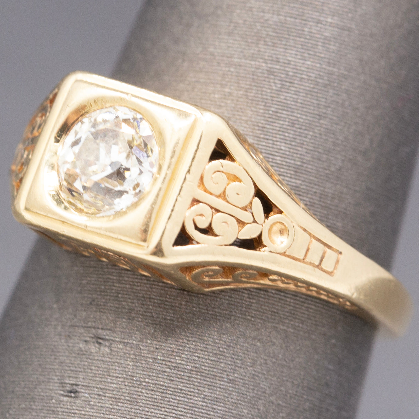 Art Deco Old European Cut Diamond Solitaire Filigree Ring in 14k Yellow Gold