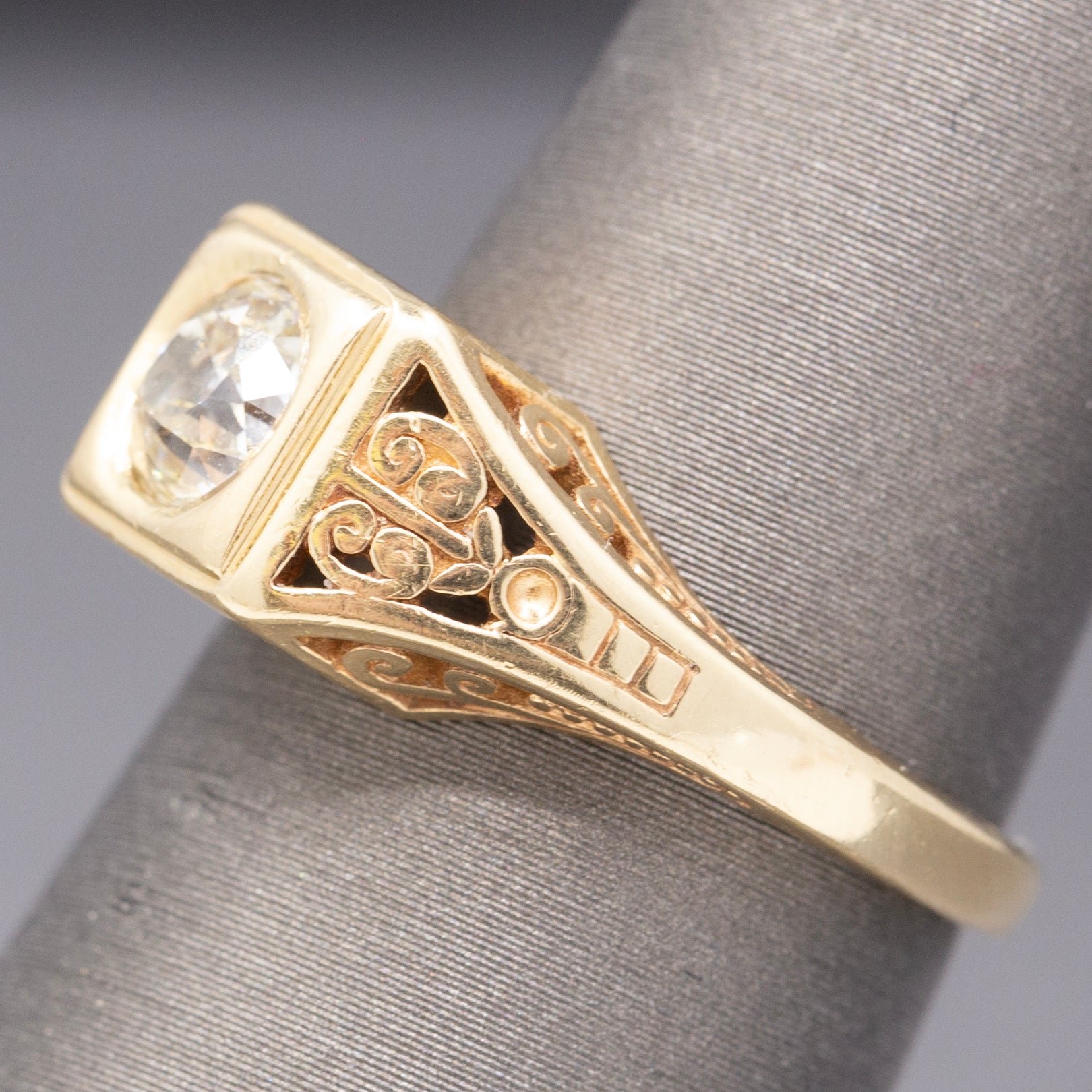 Art Deco Old European Cut Diamond Solitaire Filigree Ring in 14k Yellow Gold