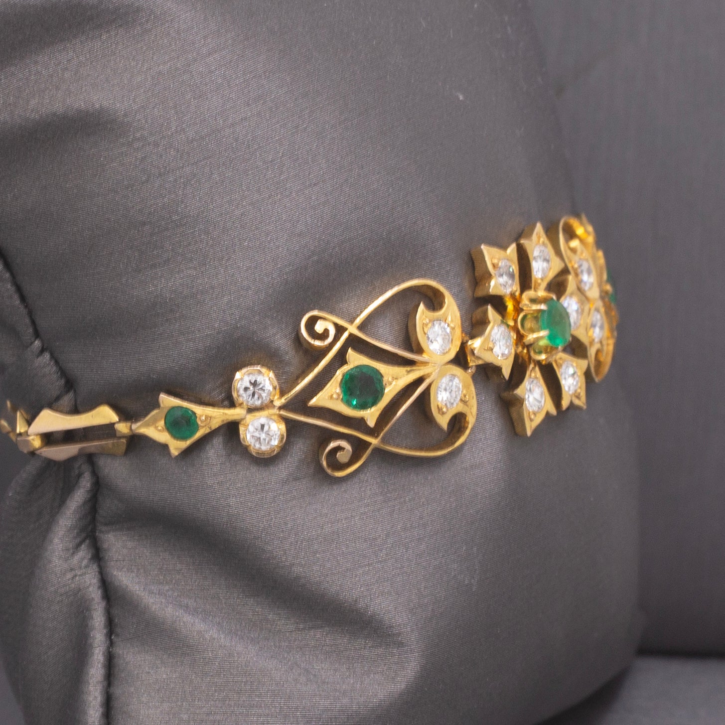 Stunning Antique Emerald and Old Cut Diamond Floral Bracelet in 18k Yellow Gold