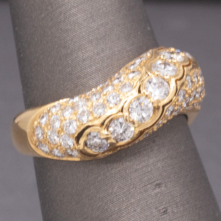 Vintage Bezel Set and Pave' Diamond Wave Band Ring in 18k Yellow Gold