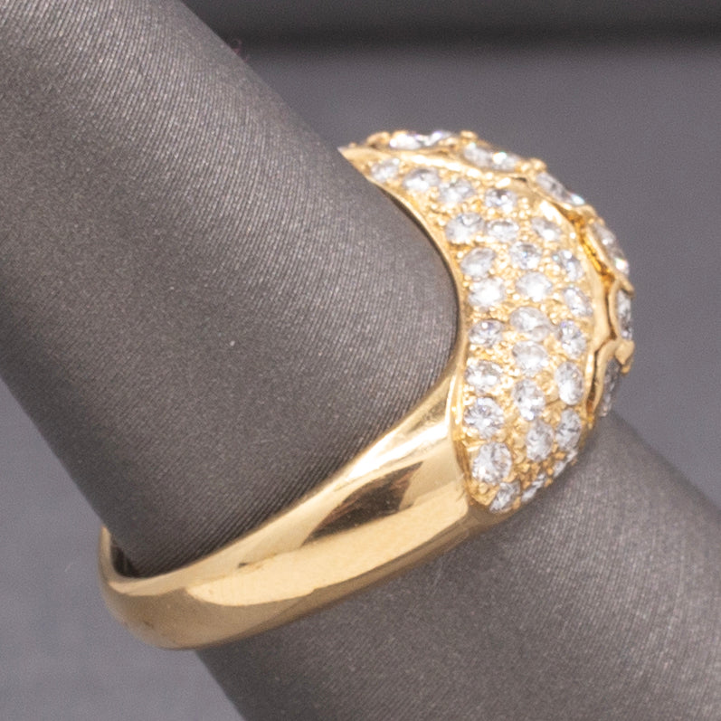 Vintage Bezel Set and Pave' Diamond Wave Band Ring in 18k Yellow Gold