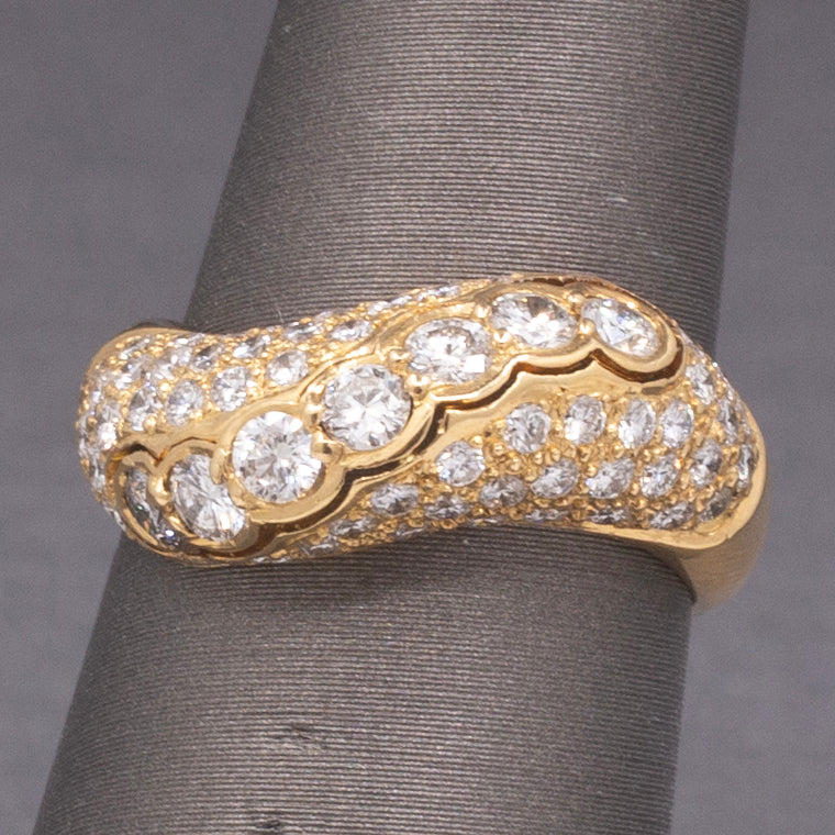 Vintage Bezel Set and Pave' Diamond Wave Band Ring in 18k Yellow Gold