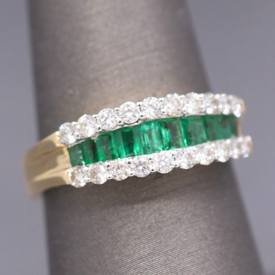 Sparkling Emerald and Diamond Band Ring in 14k Yellow Gold