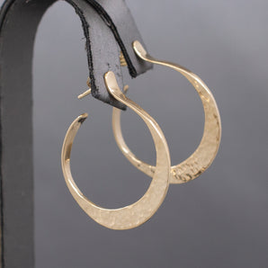 Bold Hammered Tapered 1 1/8" Hoop Earrings in 14k Yellow Gold