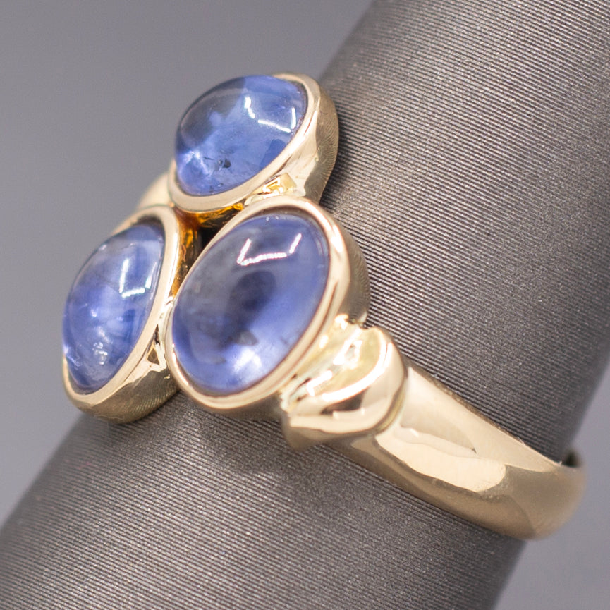 Vintage Three Stone Blue Sapphire Bezel Set Cabochon Ring in 14k Yellow Gold