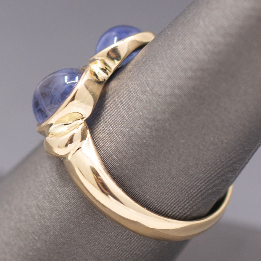 Vintage Three Stone Blue Sapphire Bezel Set Cabochon Ring in 14k Yellow Gold