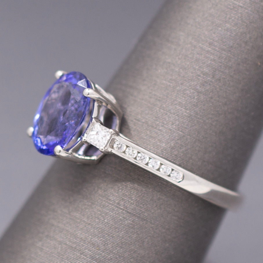 Vivid Oval Cut Tanzanite and Diamond Ring in Platinum