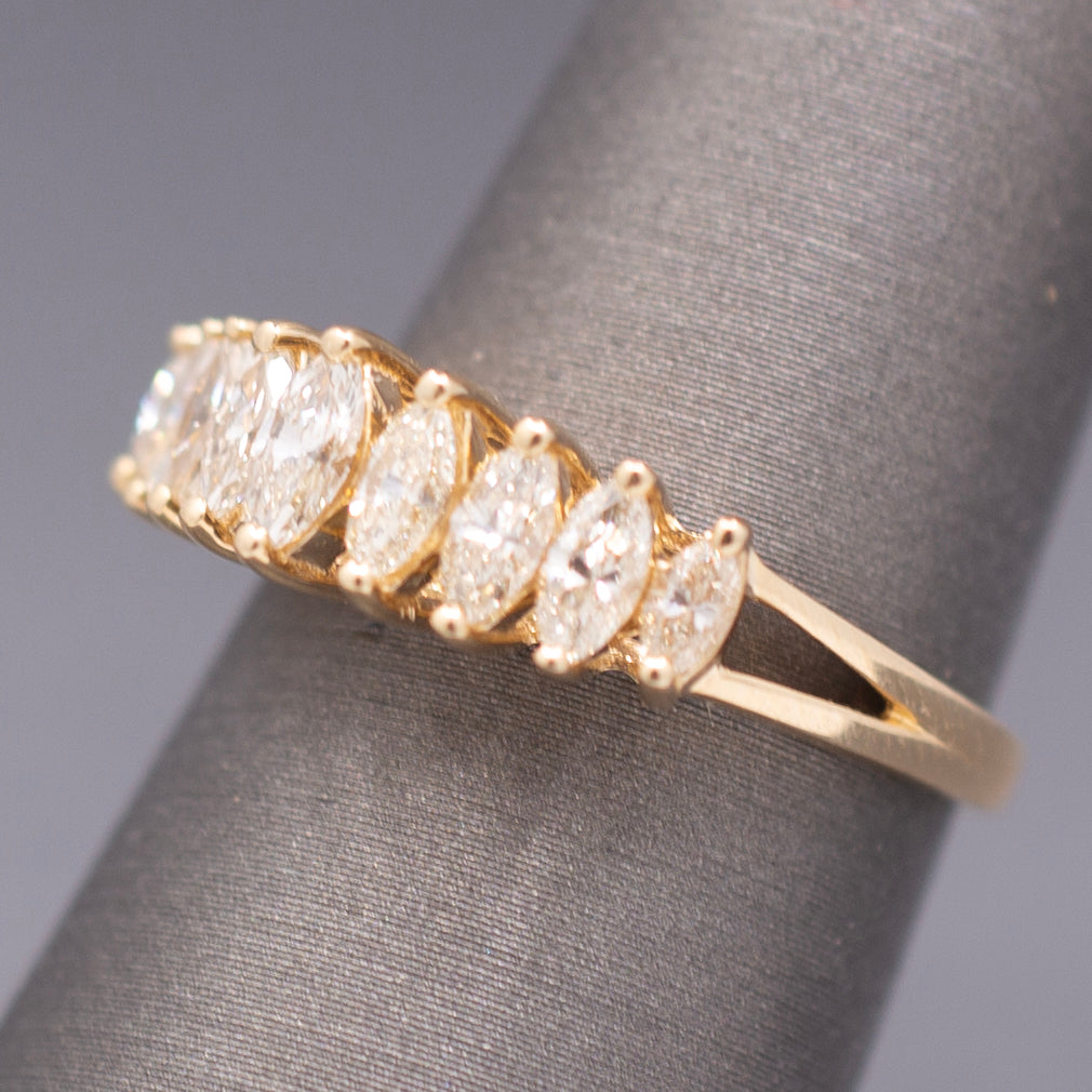 Vintage Marquise Cut Diamond Pyramid Band Ring in 14k Yellow Gold