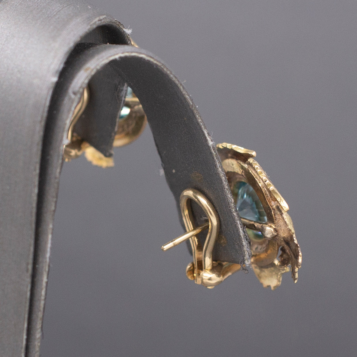 Exquisite Retro Blue Zircon Omega Back Earrings in 10k Yellow & Rose Gold