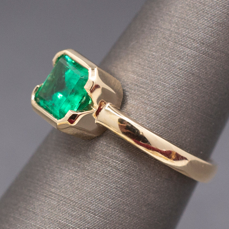 Stunning GIA Certified Columbian Emerald Bezel Set Ring in 14k Yellow Gold