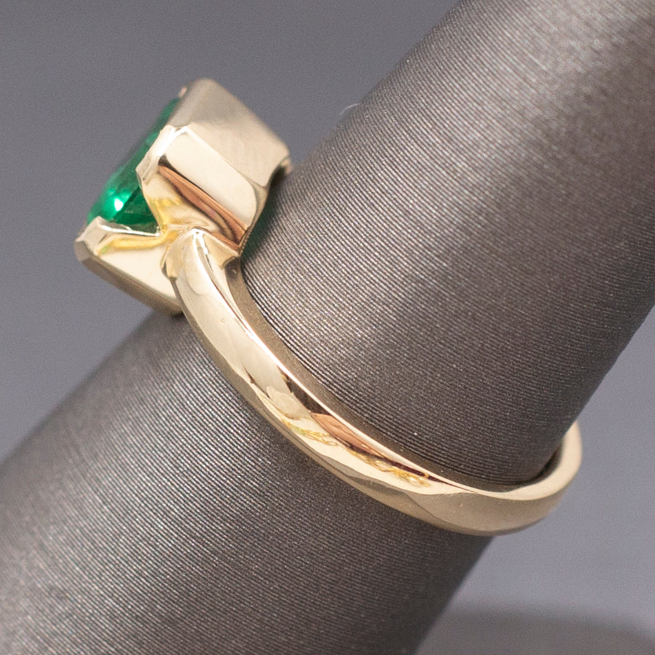 Stunning GIA Certified Columbian Emerald Bezel Set Ring in 14k Yellow Gold