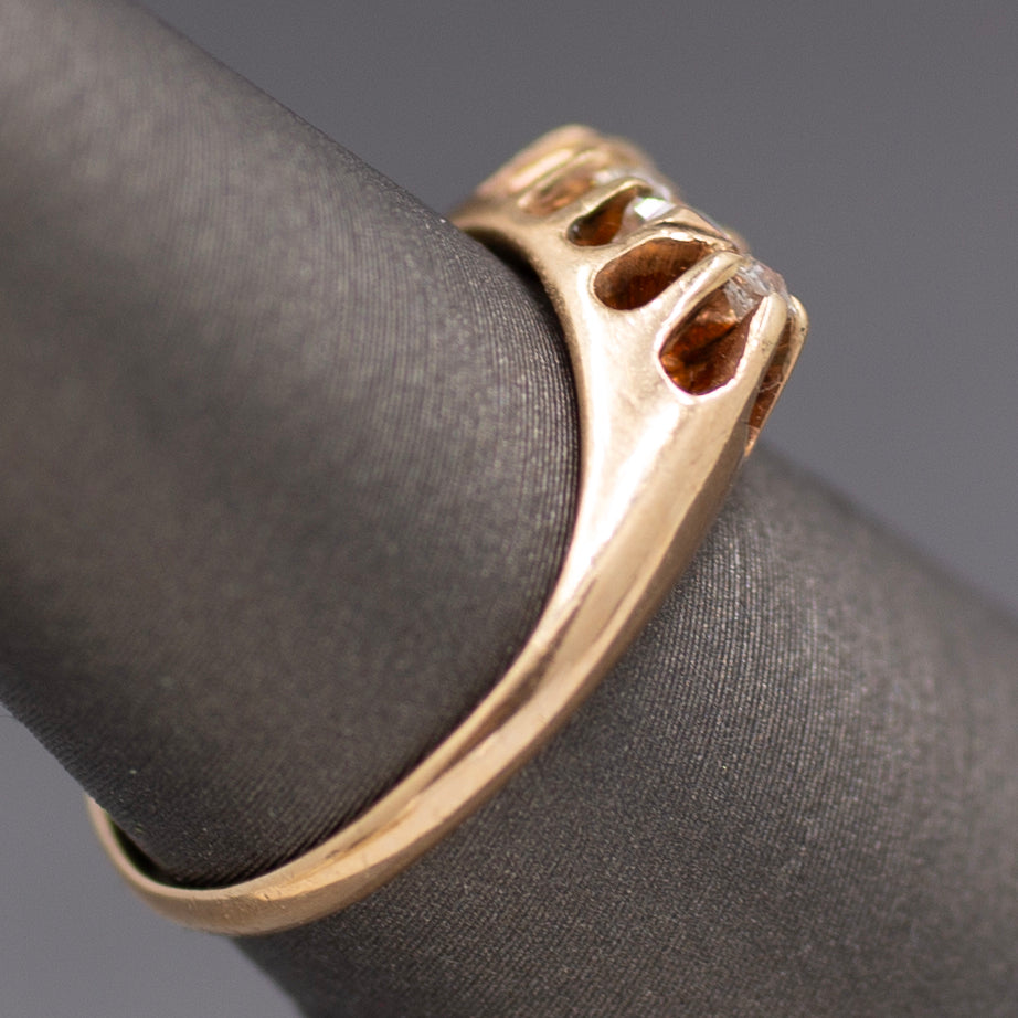 Brilliant Victorian Old European Cut Diamond Three Stone Belcher Set Ring in 14k Rosy Gold
