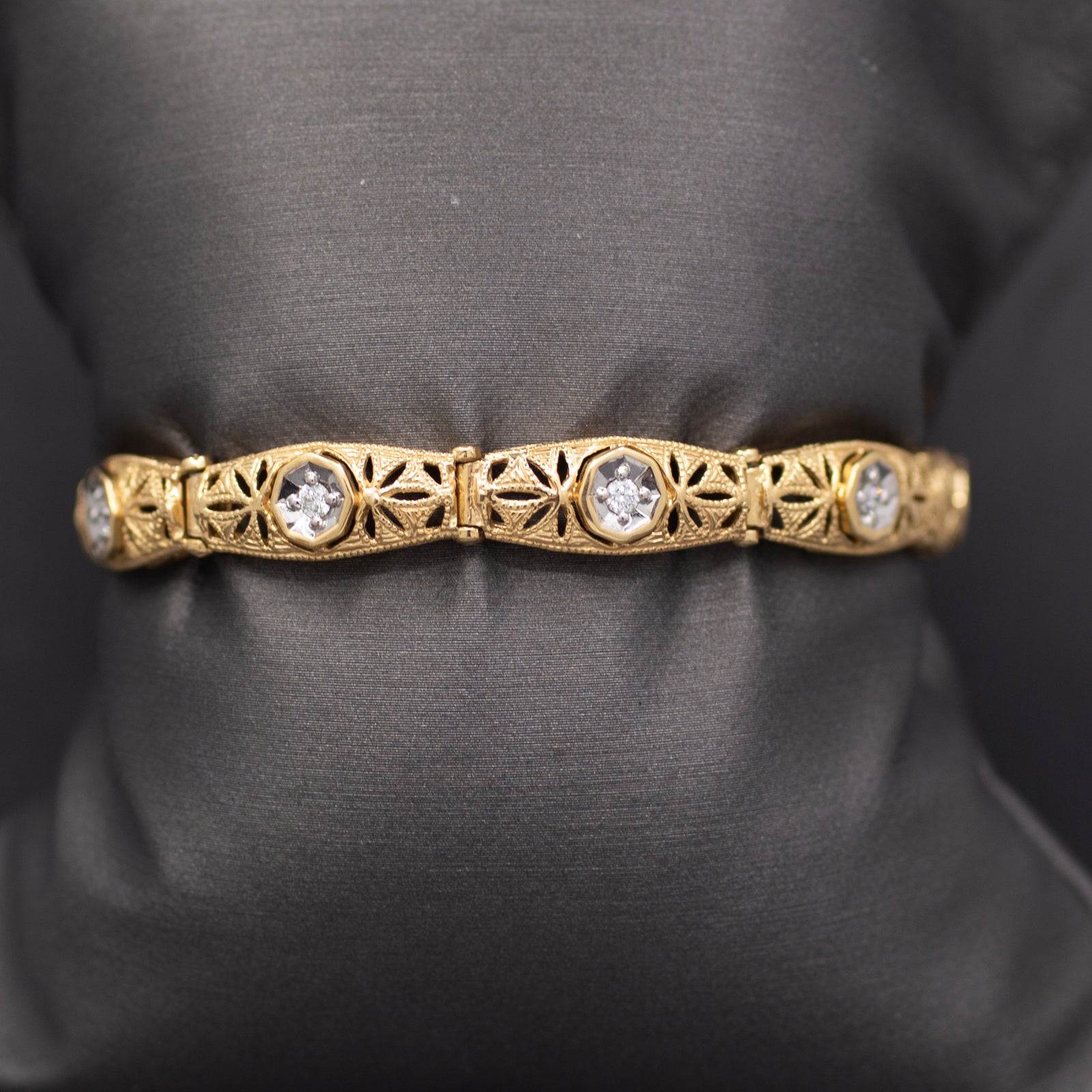 Vintage Filigree Diamond Link Bracelet in 14k Yellow Gold