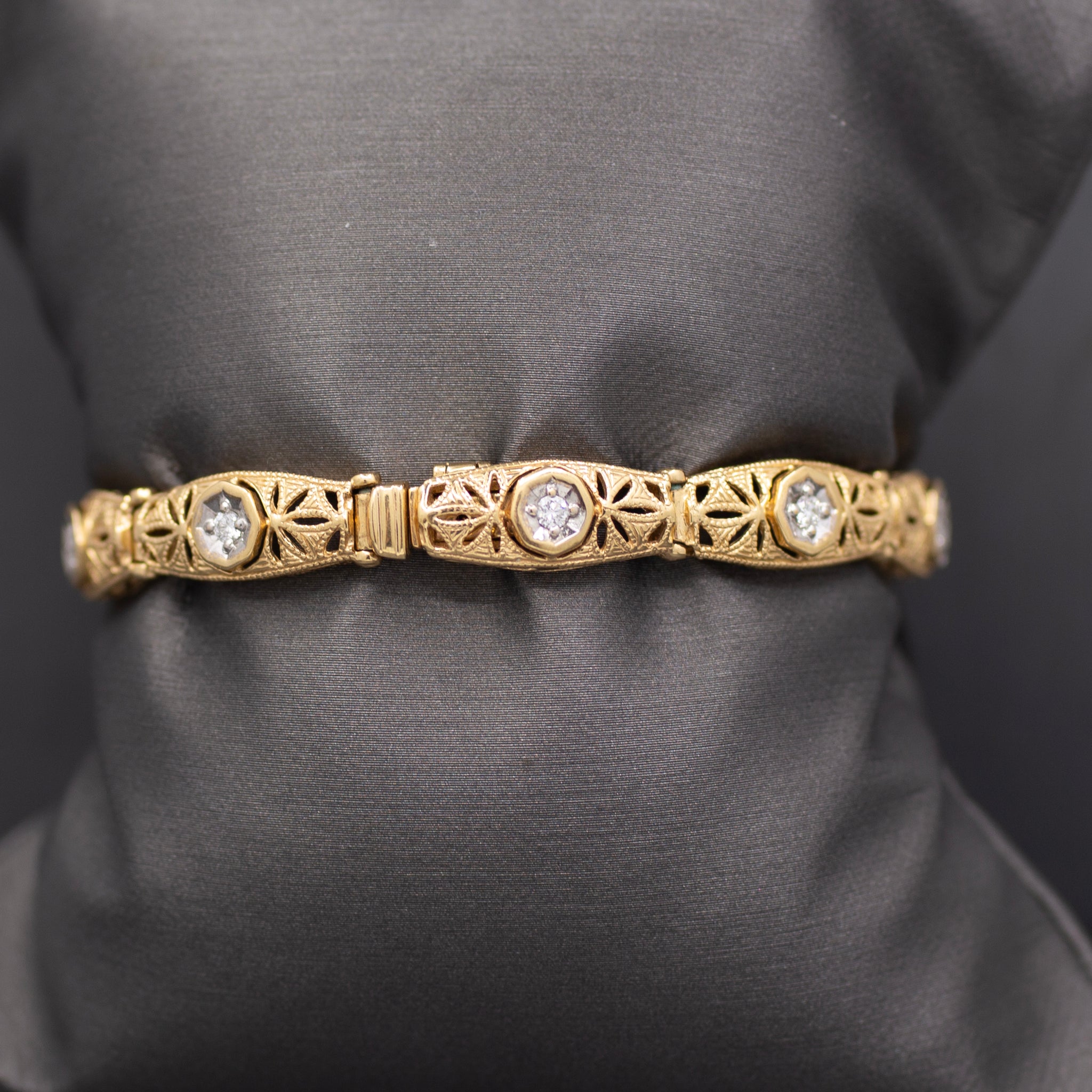 Vintage Filigree Diamond Link Bracelet in 14k Yellow Gold