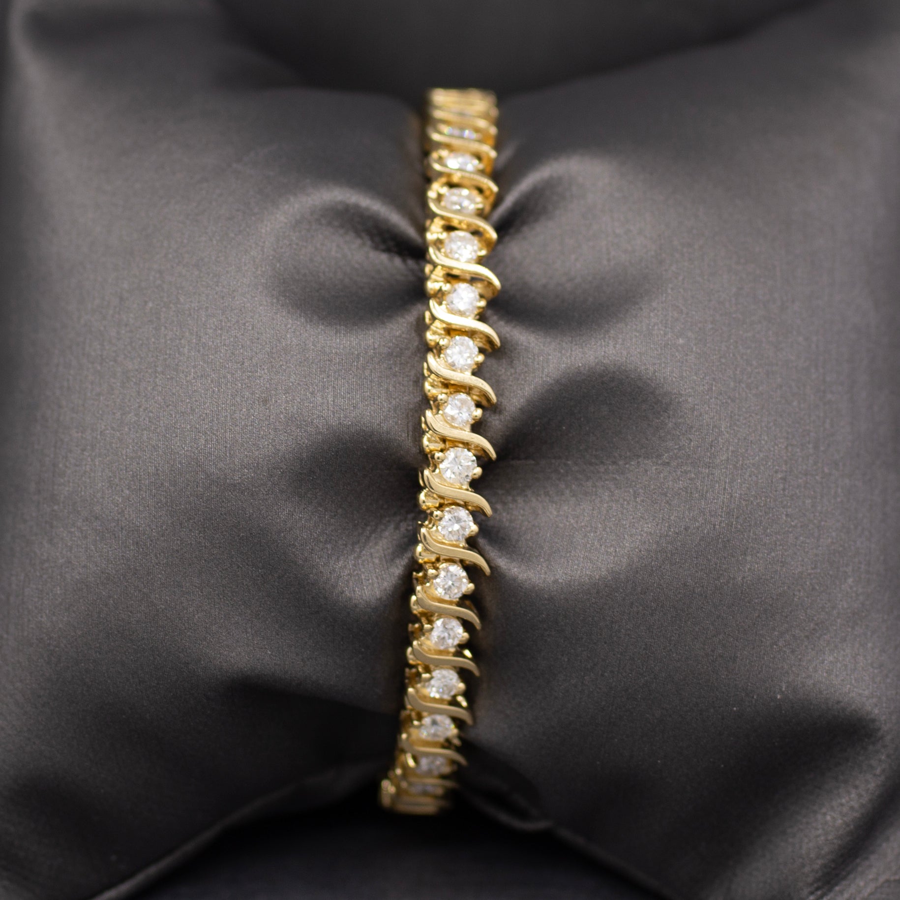 Classic Vintage S Curve Diamond Tennis Bracelet in 14k Yellow Gold 3.80cttw
